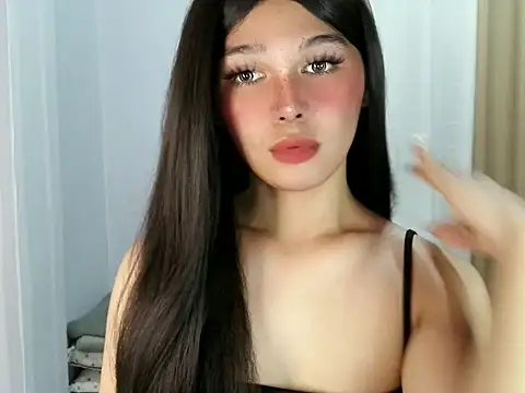 Snapshot of sluttyLeila chatting on 01/15/26, 11:35 sluttyLeila online show from 01/15/26, 11:35