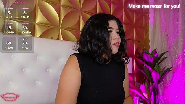 Amanda Mooree online show from 04/12/26, 04:16