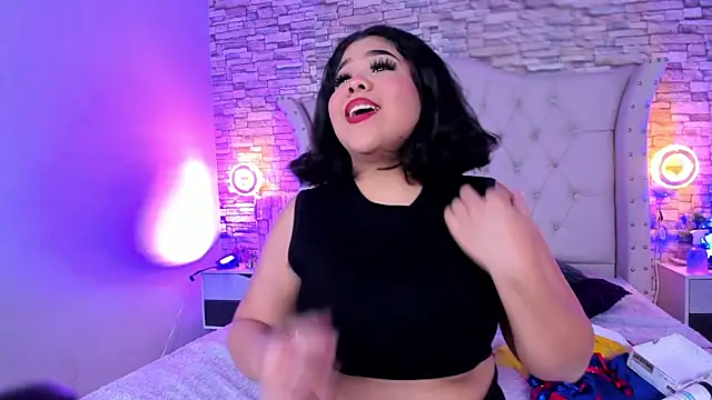 Amanda Mooree online show from 03/23/26, 04:12