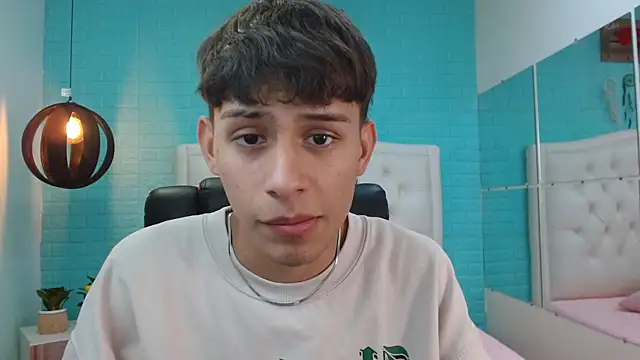 Snapshot of DraxBlade09 chatting on 01/17/26, 08:01 DraxBlade09 online show from 01/17/26, 08:01