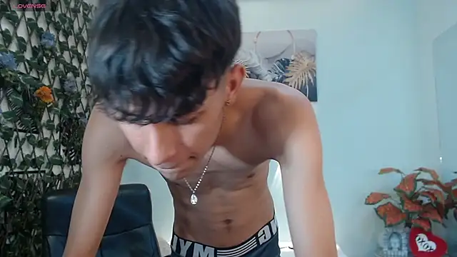 DraxBlade09 online show from 11/24/25, 07:47