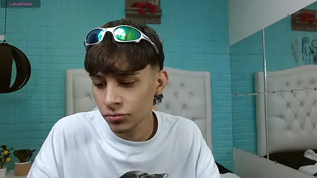 DraxBlade09 online show from 03/26/26, 07:45