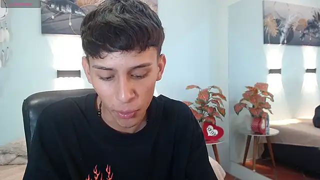 DraxBlade09 online show from 12/14/25, 08:14