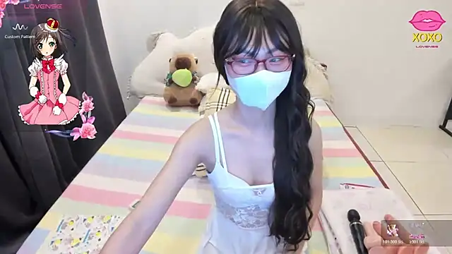 Teahyee online show from 03/25/26, 12:37