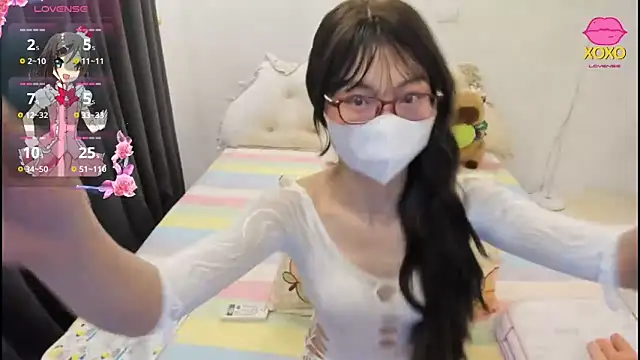 Teahyee online show from 04/14/26, 10:59