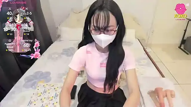 Snapshot of Teahyee chatting on 02/02/26, 04:39 Teahyee online show from 02/02/26, 04:39