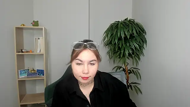 LaneUmanzor online show from 11/19/25, 10:37