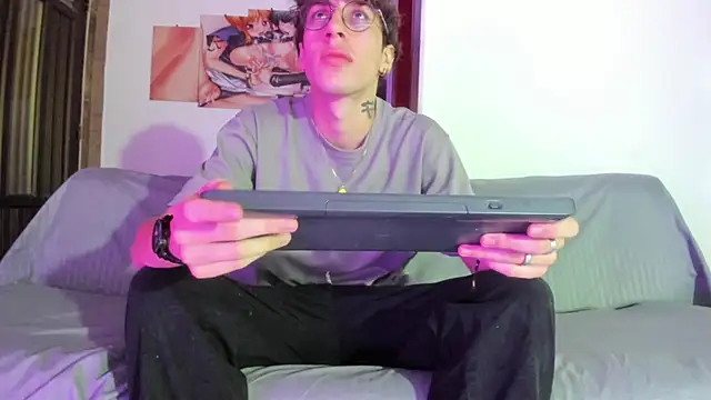 Dio  morningstar online show from 04/05/26, 12:56