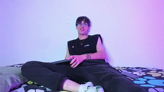 Dio  morningstar online show from 02/12/26, 08:08