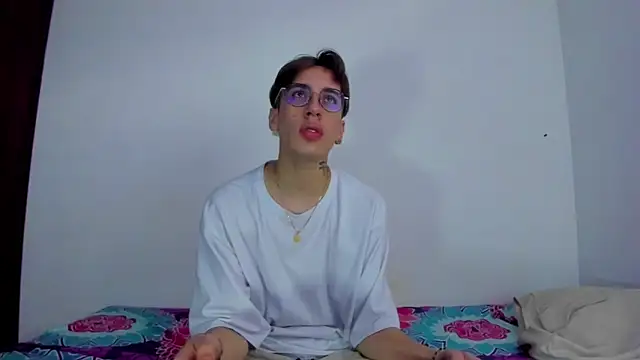 Dio  morningstar online show from 12/02/25, 12:51