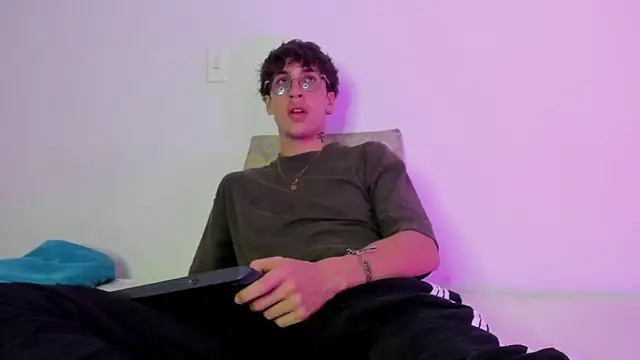 Dio  morningstar online show from 02/09/26, 08:29