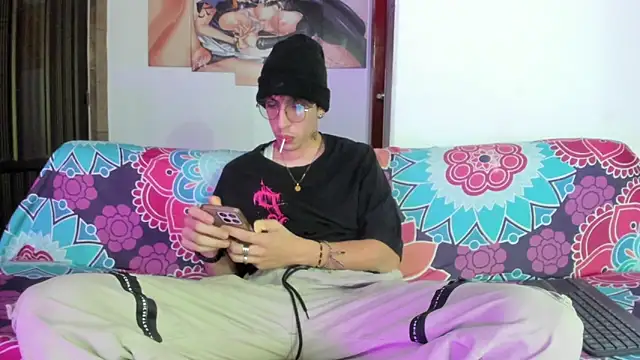 Dio  morningstar online show from 04/08/26, 11:55