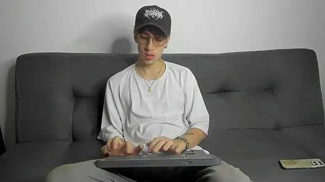 Dio  morningstar online show from 11/20/25, 11:33