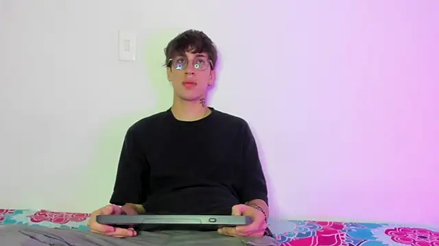 Dio  morningstar online show from 02/11/26, 08:09