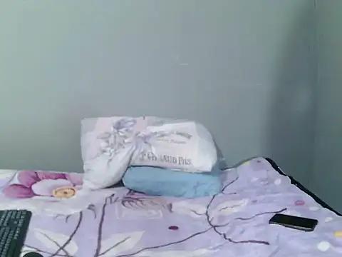 Snapshot of Portia93 chatting on 11/21/25, 03:22 Portia93 online show from 11/21/25, 03:22