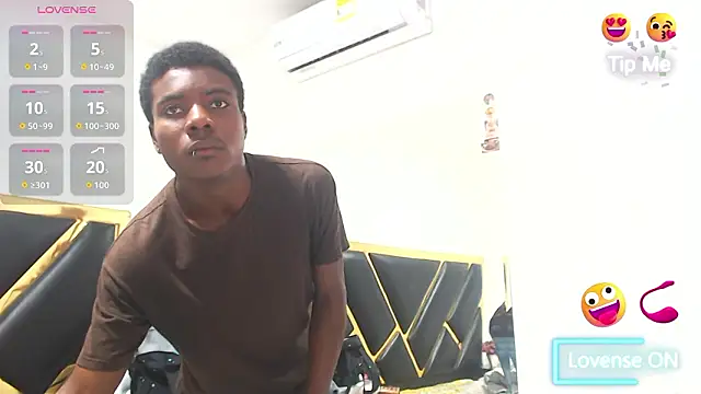 NoahJhonson69 online show from 02/03/26, 11:37