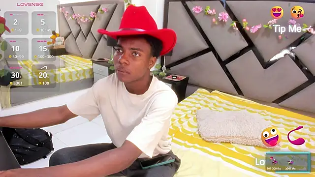 NoahJhonson69 online show from 04/09/26, 12:11