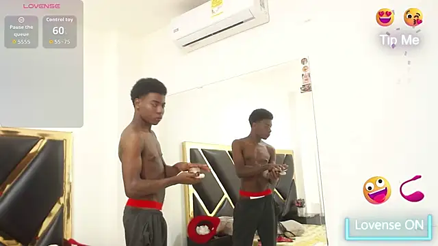 NoahJhonson69 online show from 03/25/26, 11:42