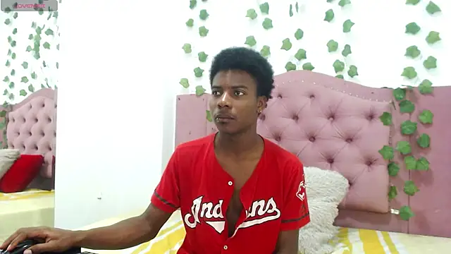 NoahJhonson69 online show from 05/21/26, 11:40