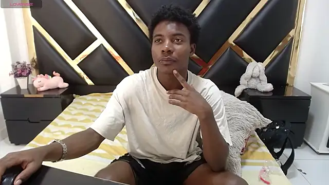 NoahJhonson69 online show from 05/22/26, 11:30