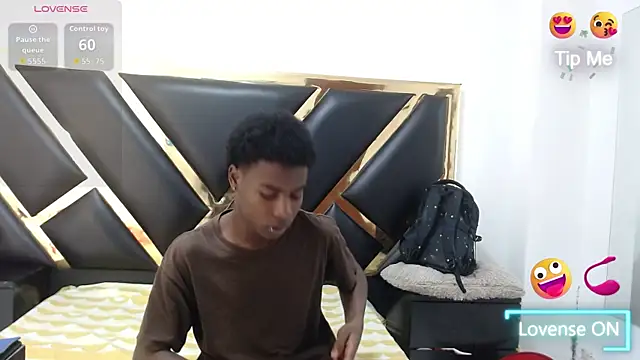 NoahJhonson69 online show from 03/31/26, 11:23