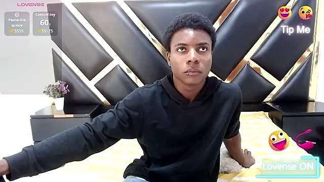 NoahJhonson69 online show from 03/10/26, 04:22