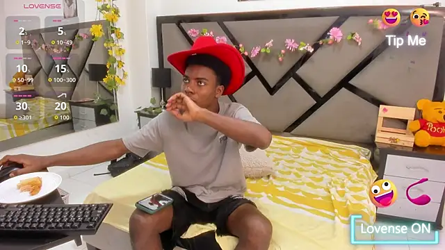 NoahJhonson69 online show from 04/11/26, 12:31