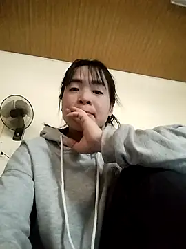 Xuca-bits online show from 12/04/25, 04:55