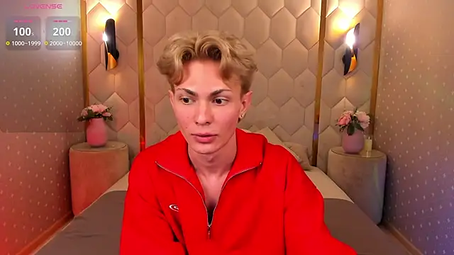 Snapshot of Even_Vrot chatting on 11/19/25, 07:58 Even Vrot online show from 11/19/25, 07:58