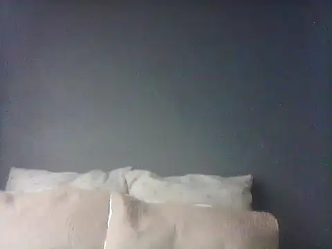 TiaBlaze online show from 11/28/25, 01:11