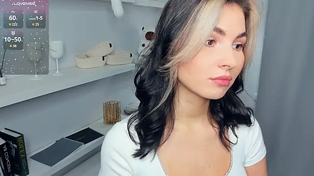 FeliciaKogen online show from 11/23/25, 07:18