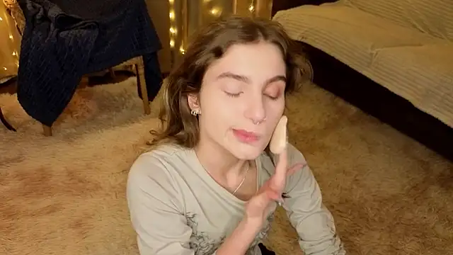 RozanneJordan online show from 04/09/26, 05:19