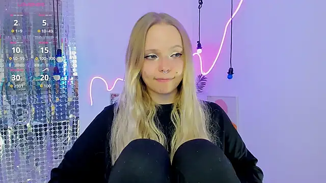 lucy loy online show from 01/06/26, 02:21