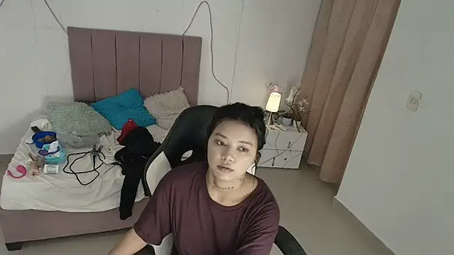 Luna lexy04 online show from 06/12/26, 10:13