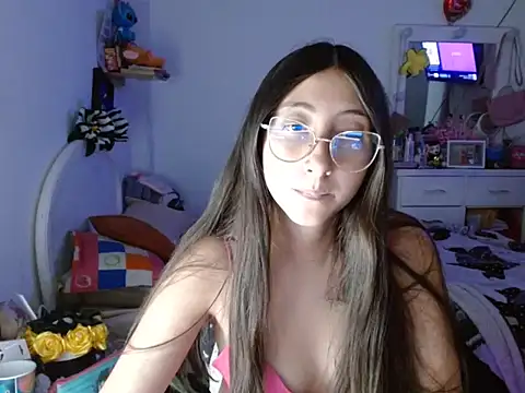 Nanylux online show from 11/25/25, 03:29