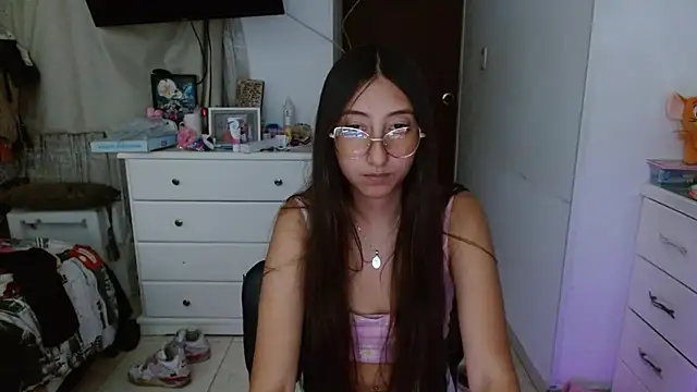 Nanylux online show from 02/10/26, 03:27