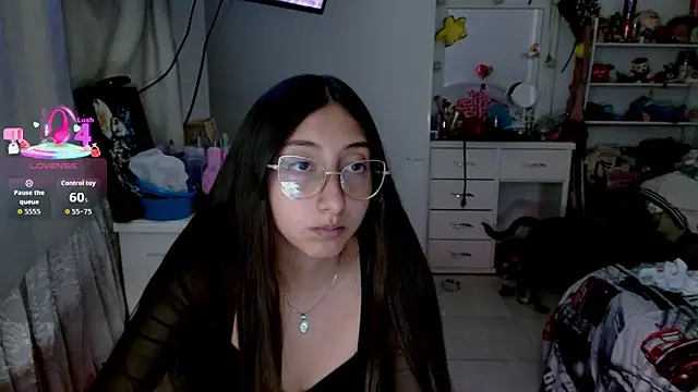 Nanylux online show from 01/07/26, 02:49