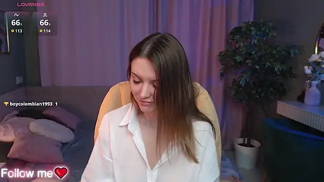 Ursula Andres online show from 03/23/26, 01:06