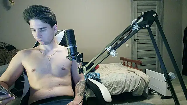 6thfingq online show from 12/20/25, 04:21