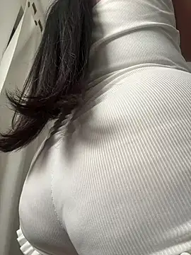 Megan Ivy online show from 04/28/26, 11:03