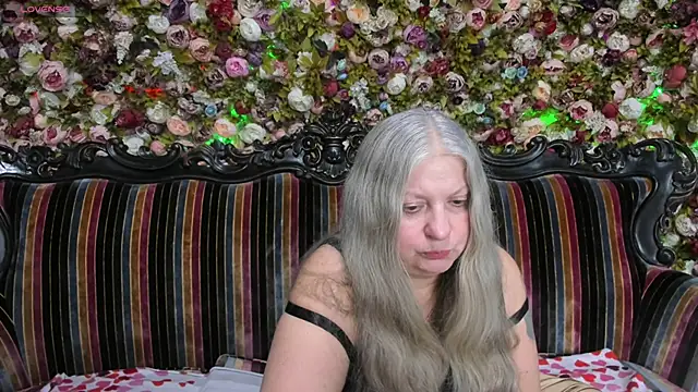 mariabelladonna online show from 12/05/25, 08:35