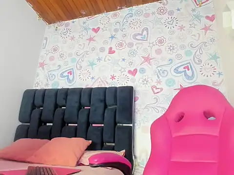 ISA RIVAS online show from 11/30/25, 12:28