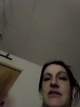 AndreaSFanSTo online show from 12/22/25, 01:55