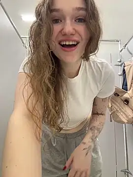 RussianWoman online show from 05/07/26, 12:37