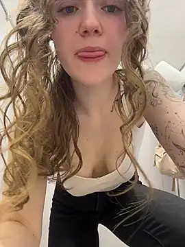 RussianWoman online show from 06/01/26, 03:29