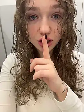 RussianWoman online show from 04/06/26, 03:46