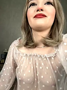 YunnaTyan online show from 11/23/25, 01:10