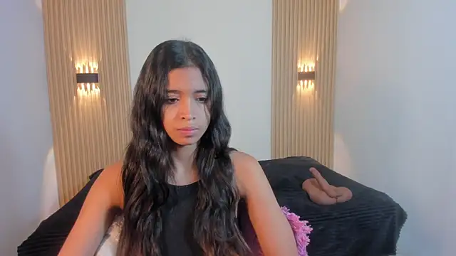 Ashleycooper5 online show from 01/11/26, 08:38