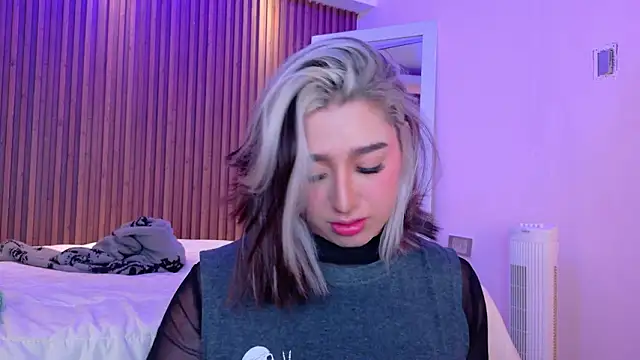 GabyRose9 online show from 02/10/26, 07:57