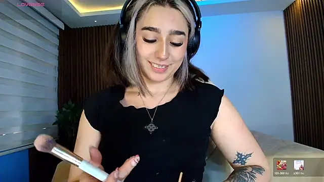 GabyRose9 online show from 02/26/26, 07:47